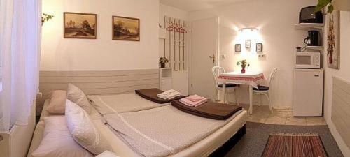 Lakeside Bed And Breakfast Berlin - Pension Am See فالكنزيه الغرفة الصورة