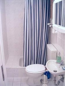 Lakeside Bed And Breakfast Berlin - Pension Am See فالكنزيه المظهر الخارجي الصورة